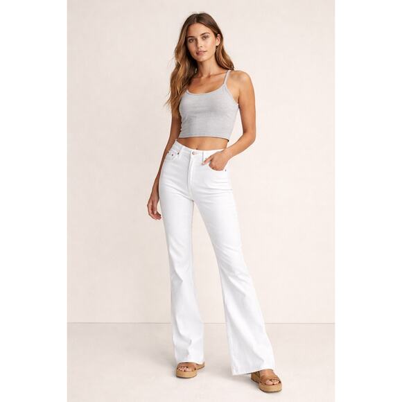 GAP Denim - GAP 70s Flare High-Rise Jeans White | Size 31 Tall